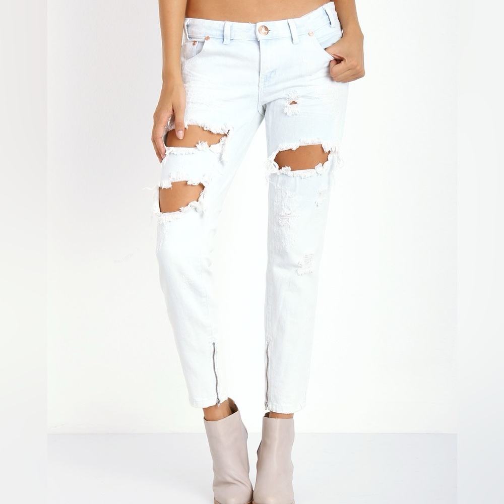 One x One Teaspoon Trashed Free Birds Jeans Light Wash Distressed Low Rise 27